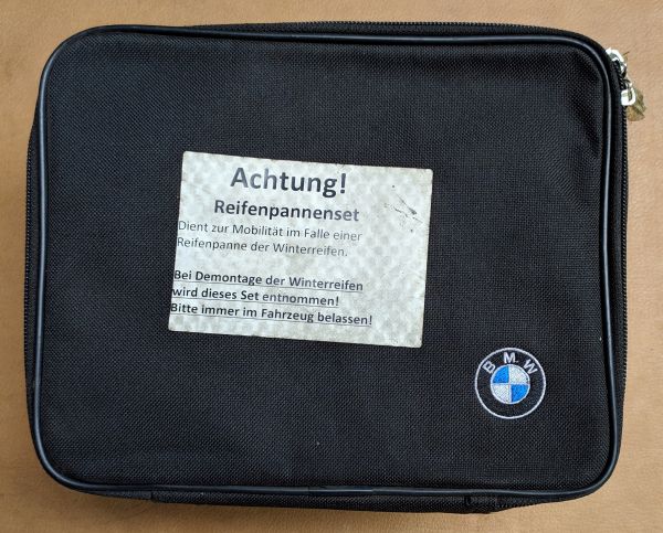 Компрессор с герметиком для аварийного ремонта шин BMW 7110 0 415 035