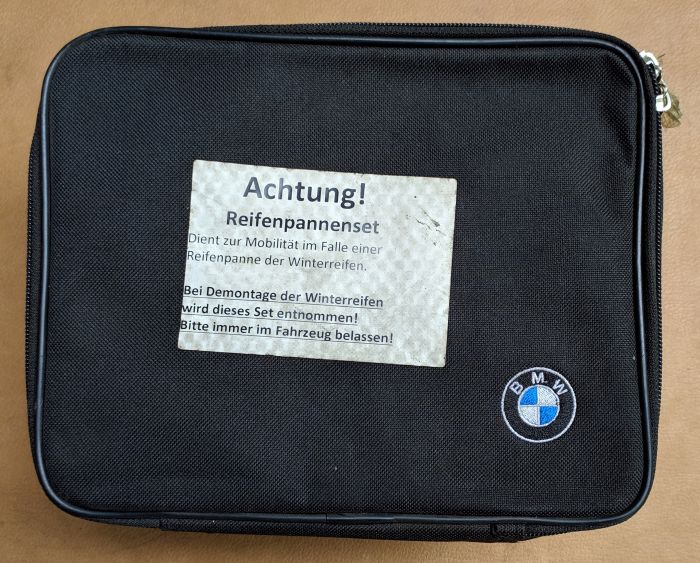 Компрессор с герметиком для аварийного ремонта шин BMW 7110 0 415 035