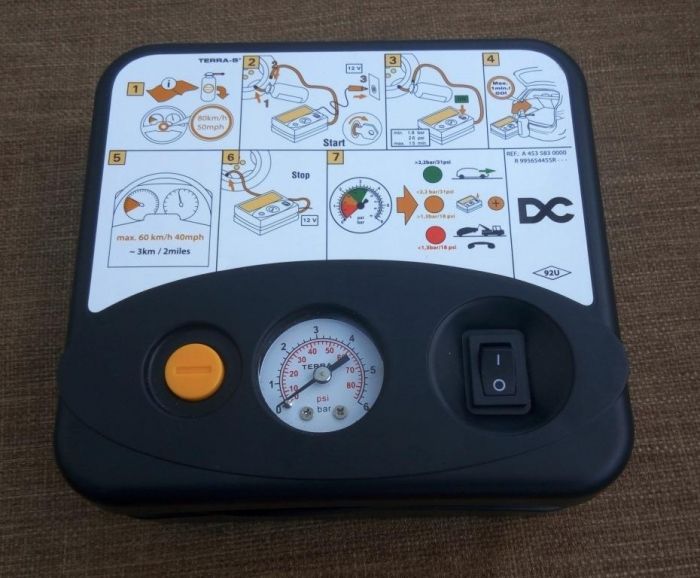 Штатный компрессор для шин Smart A 453 583 0000